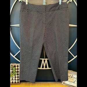 Worthington Modern Fit Women's Cropped Capri Pant Size 12 Black &‎ White Sateen